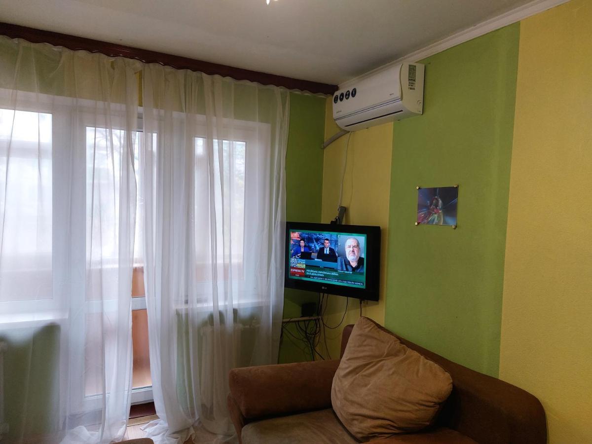 Apartmán Район Деснянской Правды Černihiv Exteriér fotografie