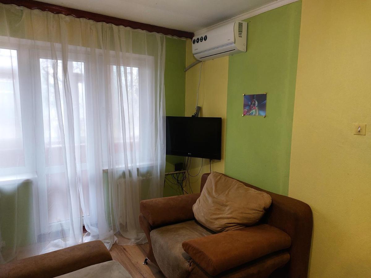 Apartmán Район Деснянской Правды Černihiv Exteriér fotografie